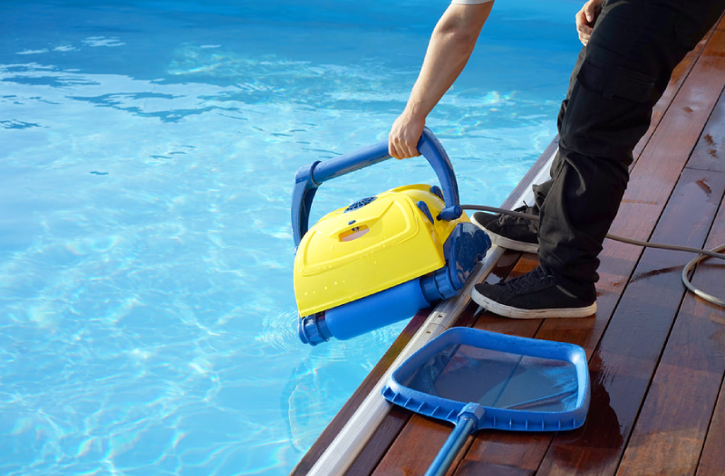 What Are Opportunities In A Pool Service Management Business?