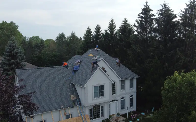 roofing contractors in michigan